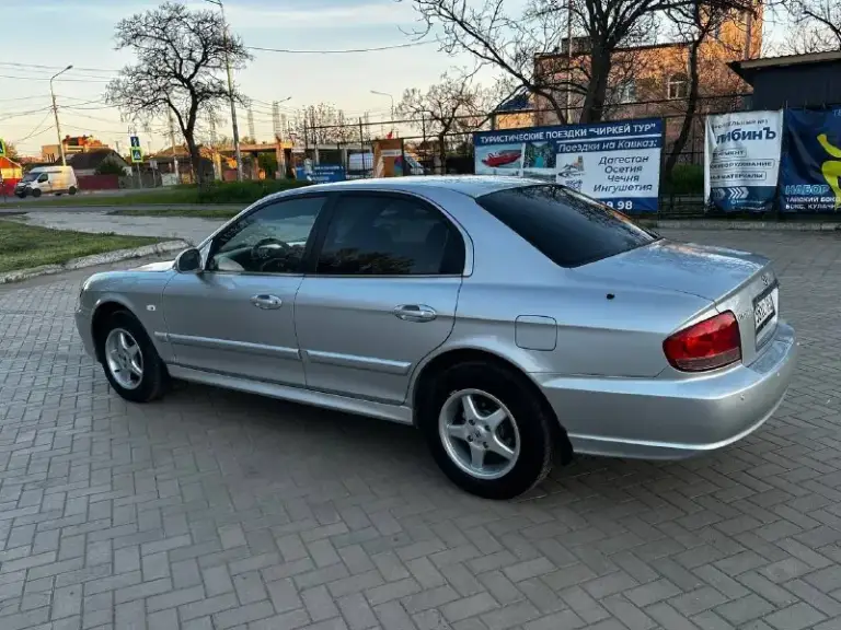 Продам авто хундай соната
В прекрасном состоянии авто полностью обслужена все расходники заменены все менялось во время все ролики поменяны
Технически и по электрике все работает до каждой лампочки бенз/газ 4
Стоить новая летняя резина хорошая музыка
Цена 620 т. Р
Подробнее по телефону +79497308627
📲 Tg: @ramir_mm
📞 Звоните: +7(949)7308627 - фотография - 6