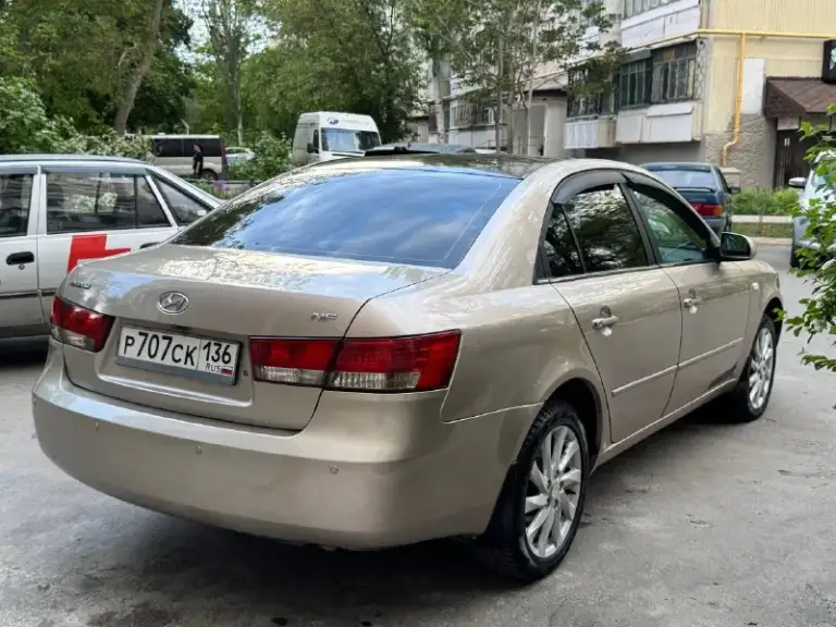 Hyundai sonata
Цена - 558.000₽ 🎁
Город - мариуполь
Год выпуска - 2007
Пробег -  250.000 км
Топливо - бензин
Модификация- 2.4
Кпп - механика
Собственник - да
+79497368266

Автомобиль в отличном состоянии! Вложений не требует. Юридически чистое авто! Просьба свои цены не предлагать и с дурацкими вопросами не беспокоить.

Abs✅
Гур✅
Климат✅
Эл. Подъемники ✅
Подушки безопасности✅
Подогревы сидений✅
Парктроники✅
Мульти - руль✅ - фотография - 2