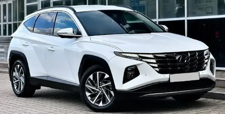 ✅Продам hyundai tucson |v
✅Год:2021
✅Пробег:106.000км
✅Мотор:2л
✅Коробка:автомат
✅Топлива:бензин/газ
✅Цена:2.720.000₽💷
✅Номер: +79495011956 или +79491003435 на обоих номерах есть телеграмм и макс!
Автор без преувеличения в идеальном состоянии, полностью соответствует фото! Кузов весь в родном окрасе, передняя часть автомобиля вся обтянута брони пленкой, всё остекления заводское лобовое в том числе, техническая часть на 5+ коробка и мотор в идеальном состоянии, дополнительно установлен газ последнего поколения уже вписан в документы, комплектация максимальная:кожаный салон, парктроники, подогревы и вентиляция сидений, камера заднего вида, полный электра пакет сидений, электра багажник, без ключевой доступ, кнопка старт стоп, авто запуск с ключа, электра ручника, круиз контроль, билед оптика, мульти руль, адаптация фар, авто холд, помощь при спуске и подъеме, большой сенсорный монитор с car play, aux, bt, артериальное остекления, и многое другое всего не напишешь, два комплекта ключей! Больше информации по телефону! - фотография - 3