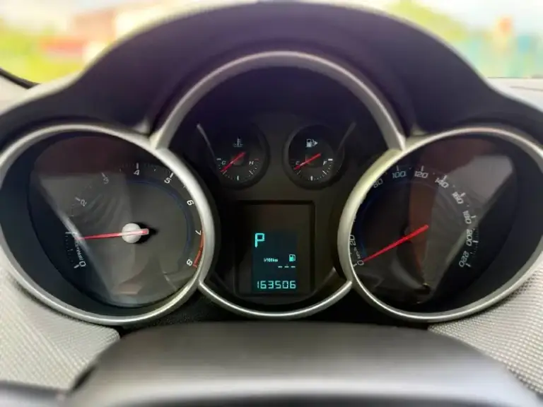 🇰🇵 Chevrolet cruze at

💰Цена: 780 000р
🏢Город: мариуполь
📅Год выпуска: 2011
🧾Пробег: 163 510 км.
⚙️Двигатель: 1.6 16v.
⛽Топливо: бензин
⚙️Кпп: автомат 6ст.

📞 Телефон:

+7-989-263-55-56
+7-949-551-91-52
+7-949-727-41-51

💾 Описание:

✅ Южная эксплуатация
✅ Оцинкованный кузов
✅ Красивый цвет

🚙 Двигатель f16d3 1.6 16v 109 л. С. Самый лучший в линейке, едет шикарно, в паре с классическим 6-ти ступенчатым акпп, ходовая без посторонних звуков, мягкая, отличная резина pirelli на оригинальных литых дисках r16.

❄️ Кондиционер, гур, abs, 2 airbag, кожаный мульти-руль, птф, электро-зеркала, штатная магнитола, подогрев сидений, центральный замок, 2 ключа.

➕Автомобиль с пройденным техническим осмотром и готов к переоформлению.

Улица шевченко 2️⃣6️⃣9️⃣ - фотография - 10