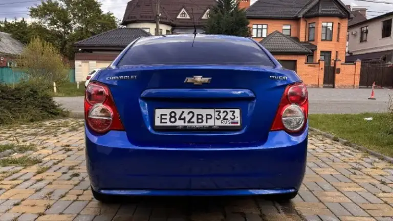 Chevrolet aveo t 300, пробег 196к ( оригинал ), коробка автомат. Покупался как первый авто в семье в июне 2025 года с пробегом 185т. Сразу после покупки сделал полное то, поменял передние тормозные, колодки, обслужил суппорта, грм менялся на 170т, есть заказ наряд, масло в коробке также менялось на 170, одновременно с грм. Заменил все фильтра и масло в двигателе, масло в гур. Куплен новый аккумулятор, обслужен кондиционер- морозит отлично, перебран генератор, ходовая в отличном состоянии, автомат работает идеально.
Отличная комплектация, 3 владельца!
Резина свежая, зима/лето в комплекте
Автомобиль в отличном состоянии, вложений не требуется
Продажа в связи с покупкой нового авто, не горит, с продажей не торопимся. Птс оригинал, вписан, 2 ключа
Торг у капота.
+79496648195
655.000
Всем добра.

📞 Звоните: +7(949)6648195 - фотография - 5