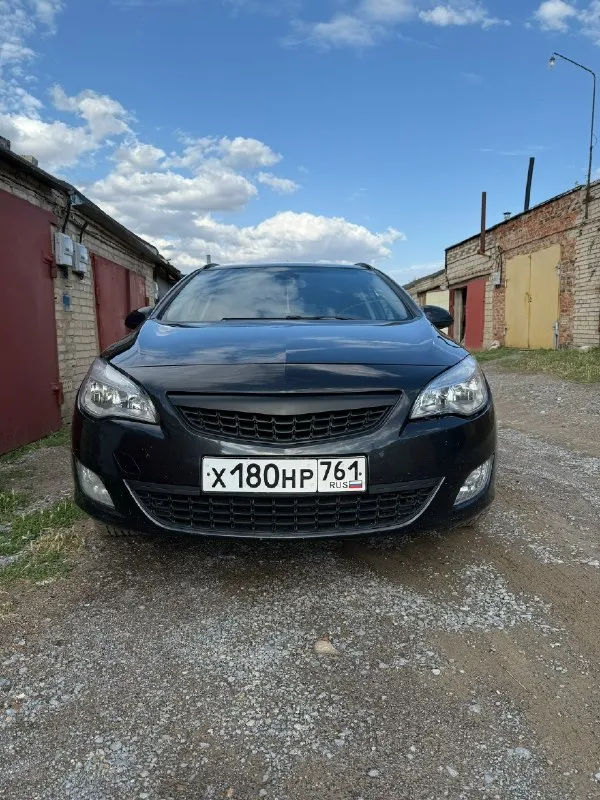 Opel астра j универсал 2011г. Двигатель 1.6коробка автомат 6 ст. Цена 650,собственник. Авто в хорошем состоянии, находится в харцызске. +79495763738
📞 Звоните: +7(949)5763738 - фотография - 4