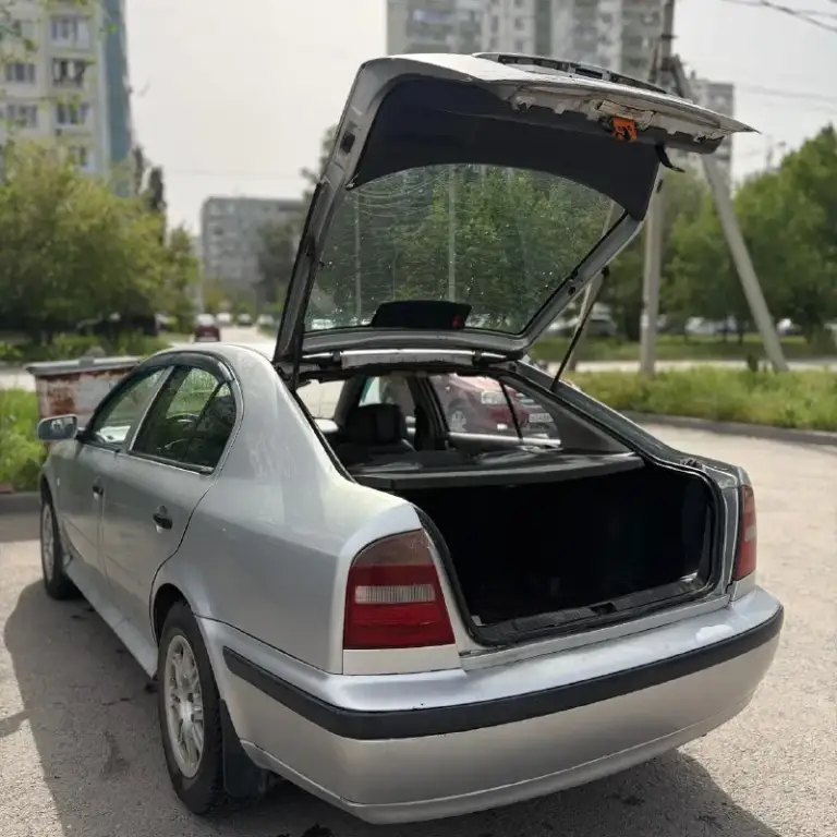 Продам / обмен
Skoda octavia a4 1999г
1.8 Турбо с чугунным блоком / механика троссиковая
Динамика отличная, коробка переключает отлично
Пороги варить
Кузов желательно облить
Техника хорошая, новый стартер
История машины хорошая
С 2013 года в одних руках
Гур, кондиционер, 4 эсп, подогревы сидений
Из допов : сигнализация, андроид магнитола, выведен датчик генератора
Салон в хорошем состоянии
Вместительный багажник, так же складывается задний ряд
Отличный аналог автовазу за эти деньги 👍
Автотека - https://autoteka. Ru/report/web/uuid/a29ed99b-b011-446b-ae87-e07fd7b18fc1
Моя цена 185.000₽ 🎁
89889804808
Волгоград осмотр
📞 Звоните: +7(988)9804808 - фотография - 5