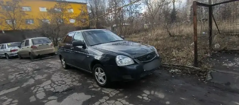 Ваз priora, 2010 года двигатель: 1.6, 16-клапанный в отличном состоянии. Коробка без хрустов и без вылетов, работает без нареканий. Установлен андройд планшет, хорошая музыка салон в хорошем ухоженном состоянии. Комплектация : стеклоподъемники, гидроусилитель руля, электра регулировка зеркал, подогрев хорошая машина на каждый день. Цена: 350.000 рублей. Торг у капота телефон:+79497252667
📞 Звоните: +7(949)7252667 - фотография - 3