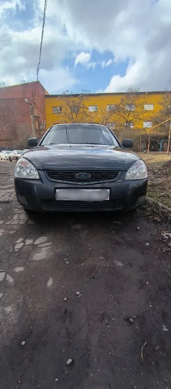 Ваз priora, 2010 года двигатель: 1.6, 16-клапанный в отличном состоянии. Коробка без хрустов и без вылетов, работает без нареканий. Установлен андройд планшет, хорошая музыка салон в хорошем ухоженном состоянии. Комплектация : стеклоподъемники, гидроусилитель руля, электра регулировка зеркал, подогрев хорошая машина на каждый день. Цена: 350.000 рублей. Торг у капота телефон:+79497252667
📞 Звоните: +7(949)7252667 - фотография - 4