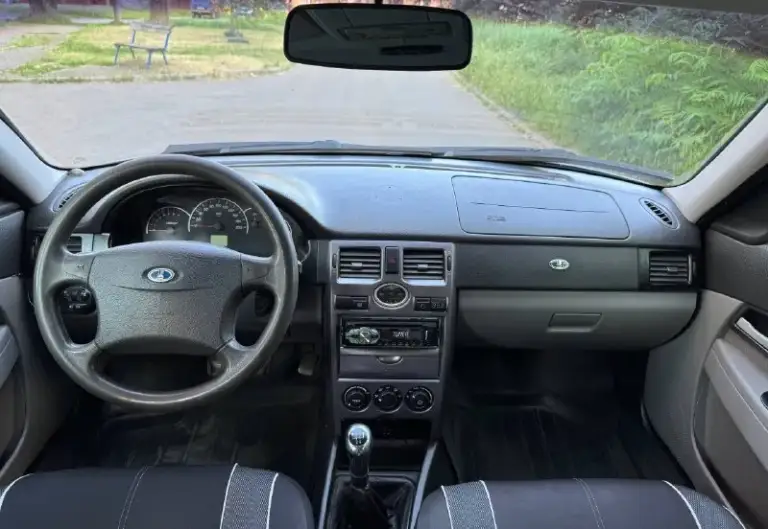 Lada priora люкс
Цена - 358.000₽
Город - мариуполь
Год выпуска - 2008
Пробег - 195.000
Топливо - бензин
Модификация- 1.6 16v
Кпп - механика
Собственник - да
+79497368266
Автомобиль без вложений. Двигатель и коробка на отлично кузов в отличном состоянии юридически чистая комплектация люкс!
Abs✅
Гур✅
Кондиционер✅
4 Эл. Подъемника✅
2Подушки безопасности✅
Подогревы сидений✅
Парктроники✅
Эл. Регулировка зеркал✅ - фотография - 7