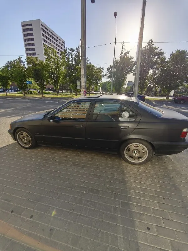 Bmw e36 316i двигатель м43б16 1995г, установлен газ, находится в мариуполе цена 400т торг тел +79497156449,+7 949 958-78-99 - фотография - 3