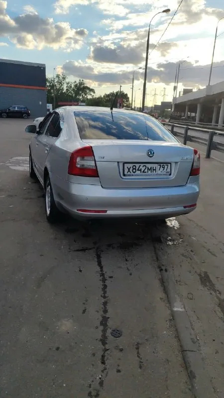 На продаже skoda октавия обьем двигателя 1.8 турбо. Автомобиль 2011 года, двигатель работает без каких либо нареканий и шумов. Коробка передач - механика 6 ступенчатая. Кузов и дно в хорошем состоянии, по юр. Док. Все чисто. Климат двухзонный. Остальные вопросы по номеру тел: +79494168841 макеевка. Цена 855 тысяч.
📞 Звоните: +7(949)4168841 - фотография - 2