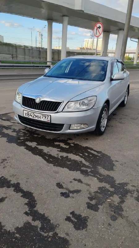 На продаже skoda октавия обьем двигателя 1.8 турбо. Автомобиль 2011 года, двигатель работает без каких либо нареканий и шумов. Коробка передач - механика 6 ступенчатая. Кузов и дно в хорошем состоянии, по юр. Док. Все чисто. Климат двухзонный. Остальные вопросы по номеру тел: +79494168841 макеевка. Цена 855 тысяч.
📞 Звоните: +7(949)4168841 - фотография - 8