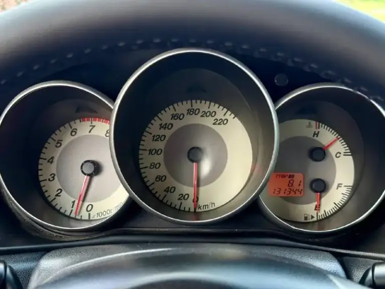 🚘 Mazda 3 bk рестайлинг

💰Цена: 620 000р
🏢Город: мариуполь
📅Год выпуска: 2006
🧾Пробег: 131 344км.
⚙️Двигатель: 1.6
⛽Топливо: бензин
⚙️Кпп: механика

📞 Телефон:

+7-949-727-41-51
+7-989-263-55-56
+7-949-551-91-52

💾 Описание:

Легендарный стильный и динамичный седан, ... Ть.
Черный цвет кузова придаёт автомобилю лаконичный и сдержанный вид.

💥 Настоящая капсула времени
✅ Кузов в отличном состоянии
✅ Техническая часть на 5
✅ Оригинальный пробег
✅ Местный автомобиль
✅ Один владелец
✅ Хорошая комплектация:

❄️ Кондиционер, гур, полный электропакет, 6 подушек безопасности, кожаный мультируль, регулировка руля и сиденья во всех плоскостях, центральный замок, задние дисковые тормоза, литые диски.

Улица шевченко 269

🏦 Возможна продажа в кредит по двум документам. - фотография - 10