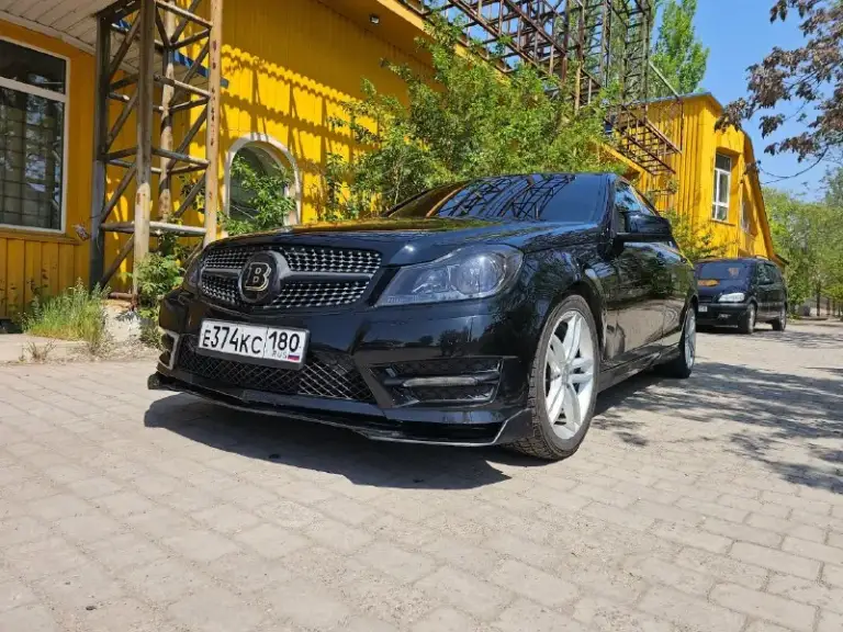 Mercedes benz w204 c250 2012 год(рестайлинг), 1,8турбо(230л. C),7-a tronic, 486 подвеска, задний привод.
Сделан приятный выхлоп на пульту, можно переключать режимы и выключить 2 выхлоп, подсветка салона, черный руль
Пробег 200 т. Км.
Любые проверки за ваш счет приветствуются! Датчик света/дождя/д. Шин, круиз, климат нold. Черный потолок, затемнение зеркал, аих bluetooth. Usb, свет c (ed лампы), стекла все родные, безопасность на месте! Люк. Музыка harman kardon
Масло заменено недавно, по ходовке все супер, продаю на демисезонных колёсах, резина свежая

1.470.000
+79493401650
Торг у капота. - фотография - 1