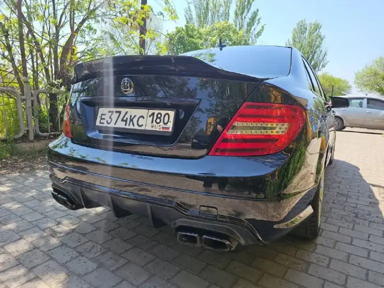 Mercedes benz w204 c250 2012 год(рестайлинг), 1,8турбо(230л. C),7-a tronic, 486 подвеска, задний привод.
Сделан приятный выхлоп на пульту, можно переключать режимы и выключить 2 выхлоп, подсветка салона, черный руль
Пробег 200 т. Км.
Любые проверки за ваш счет приветствуются! Датчик света/дождя/д. Шин, круиз, климат нold. Черный потолок, затемнение зеркал, аих bluetooth. Usb, свет c (ed лампы), стекла все родные, безопасность на месте! Люк. Музыка harman kardon
Масло заменено недавно, по ходовке все супер, продаю на демисезонных колёсах, резина свежая

1.470.000
+79493401650
Торг у капота. - фотография - 5