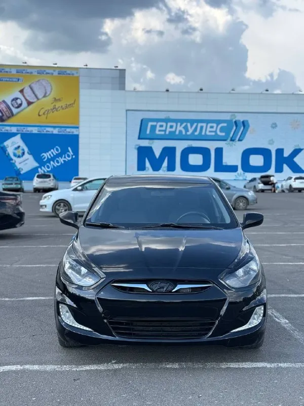 Продам hyundai solaris 2012 года !
Объем двигателя: 1.4( цепной надежный мотор)
Коробка передач- автомат❗️❗️❗️( переключает отлично, без рывков )
Пробег:198.000 ( оригинал, 100%, подтверждает автотека и состояние!)
Хорошая автотека ❗️
Установил дорогую сигнализацию starline с автозапуском
2 Ключа
В машине стоит хорошая музыка с усилителем !
Установлено хорошое головное устройство
Машина в отличном техническом состоянии
Ходовка как мячик !
Недавно поменял масло в коробке, свечи, колодки, радиатор, и заменил антифриз !
Кондер дует на все 100%
Машина на летней резине r16❗️
В подарок отдам зимнюю резину на штампах❗️
Не такси, не каршеринг❗️
Переоформление без проблем, могу с вами присутствовать в мрэо
Есть действующий техосмотр
Все дополнительные вопросы по телефону:
+79495219479
Цена:785.000 тыс - фотография - 6