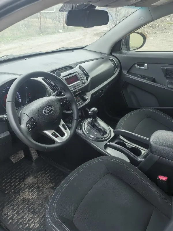 Продам kia спортэтч, в отличном состоянии. Вложений не требует. Мотор 2.0 работает отлично, без посторонних звуков. Коропка автомат «айсин». Родной пробег 162 т. Автотека зелёная, без дтп. Собственник. Остальная информация по телефону. +79497973266
📞 Звоните: +7(949)7973266 - фотография - 4