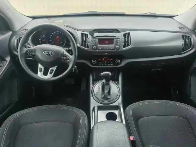 Продам kia спортэтч, в отличном состоянии. Вложений не требует. Мотор 2.0 работает отлично, без посторонних звуков. Коропка автомат «айсин». Родной пробег 162 т. Автотека зелёная, без дтп. Собственник. Остальная информация по телефону. +79497973266
📞 Звоните: +7(949)7973266 - фотография - 6