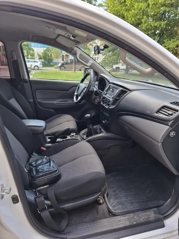 Здравствуйте
Продаю mitsubishi l200 2.4 мкпп,2017 год, комплектация invite
Пробег:250000 км. (двигатель после капитального ремонта, ещё на обкатке, новая турбина, новые фарсунки, чистка радиатора)
Заменены все жидкости, прочищен бак, заправлен кондиционер.
Новая летняя резина с дисками(отдам зиму на дисках)
Новый аккумулятор
Возможна продажа в кредит
Фары в свежей бронеплёнке
Установлен турботаймер, старлайн
Пройден техосмотр
Технически нареканий нет, всё работает отлично
Лкп требует внимания, машина с омска+работала в фирме, криминала нет, но местами сколы, потёртости, всё видно на фото, при необходимости запишу видео.
Г. Свердловск
Цена:1470000+торг
Телефон: +79952268511(вацап, телеграм)
📞 Звоните: +7(995)2268511 - фотография - 5
