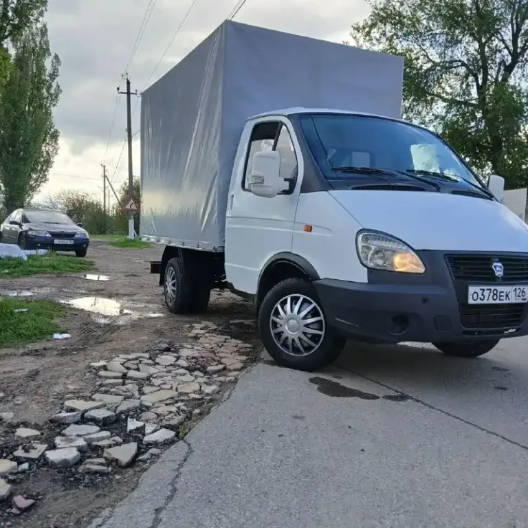 Продам свою газель!
Я собственник!
Имеется свежий тех осмотр!
Машина в очень хорошем состоянии, двигатель кпп ходовая часть на 5из5
По авто нету никаких нареканий и вложений!
Кузов и рама в хорошем целом состоянии! Рама без трещин!
Двигатель 406 змз
После кап ремонта!
Имеется гур, новый тент, новая резина, все что должно работать работает в штатном режиме, ручник держит! Электра вся исправна! Остальные вопросы по телефону!
Цена 575.000т.
Торг небольшой!!!
Тел: +7 (949) 985-01-26
За новым авто в автосалон - фотография - 2