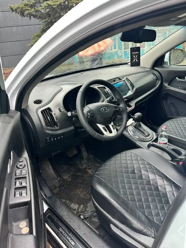 Здравствуйте: продам
Kia спортадж 2012год 4wd 2.0 бензин
Автомобиль полностью обслужен!
Кузов в заводском окрасе
Пробег190т родной,
Комплектация пред максимальная,
С документами порядок
Цена 1.195.000
Звоните +7949-551-68-75
📲 Tg: n_77
📞 Звоните: +7(949)5516875 - фотография - 4
