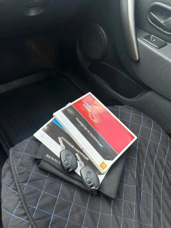 Продам: renault logan 2015
❗Цена: 530.000 руб❗
Топливо: бензин
Тип кпп: механическая
✅ Пробег: 300.000 км (оригинальный - трассовый)
Дополнительная информация:
- Автомобиль в отличном состоянии, вложений не требует. Гаражное хранение. В такси не работал!
Масло, фильтра, колодки, резина - заменены.
✅ Кузов: оцинкованный, есть незначительные сколы и царапины.
- По ходовой части без нареканий, ручник работает!
✅ Двигатель: 1.6л - работает отлично, масло не расходует.
✅ Комплектация:
- Кондиционер (работает)
- Гидроусилитель руля
- Стеклоподъемники, airbag
- 2 Комплекта колес / 2 ключа
✅ Документы:
- Техосмотр пройден❗️
- Без штрафов и ограничений, продажа с переоформлением в мрео❗
📍Г. Донецк, калининский р-н.
📞🇷🇺Звоните: +7 (949) 470-15-30 - фотография - 7