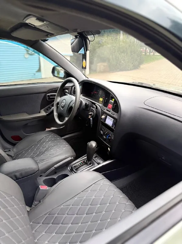 Hyundai elantra на автомате!!!
2007 Г. В.
1.6. Акпп
Автомобиль в хорошем состоянии!
Кузов ровный, без гнили и жучков, все болячки были устранены!
Салон опрятный
Двигатель прошел капитальный ремонт (блок/голова), работает шикарно, как новый
Новый комплект грм
Масло акпп и двс так же свежее
Подвеска перебрана, отрабатывает мягко, без посторонних звуков
Новые опоры двс
Новые тормозные диски и колодки (brembo)
Кондиционер исправен
Сигнализация с обратной связью star-line
Вместительный багажник!
Автомобиль прошел т. О. На сумму своей стоимости.
Очень живой и приятный аппарат на автомате, в привлекательном бюджете
490 Тыс. Торг!
Г. Донецк
+7 (949) 337-76-79
+7 (949) 496-67-34 - фотография - 10
