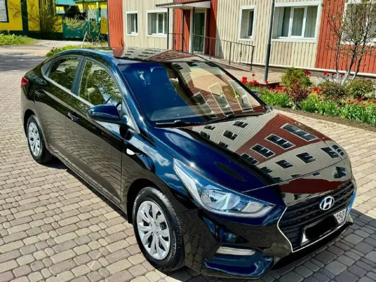 Hyundai solaris 1.6 механика (123 л. С. ), 2019г цена 1 150 000 руб.
Состояние — идеал! Без рыжиков, без сварных порогов, оригинальная краска (проверяется толщиномером).
Пробег 117 000 км. Я одни хозяин.
Комплектация: кондиционер, подогрев сидений и зеркал, камера заднего вида, круиз-контроль, led-фары.
Обслуживание: запчасти только оригинал/ автомобиль только лишний недавно прошел т/во
Двигатель 1.6 – в отличном состоянии.
(Состояние новой).
В машине салон как новый.
Автомобиль всегда находится в гараже зимой летом.
Осмотра). В донецке.
Звоните / пишите в любое время.
Телефон +7 949 537 04 17 - фотография - 4