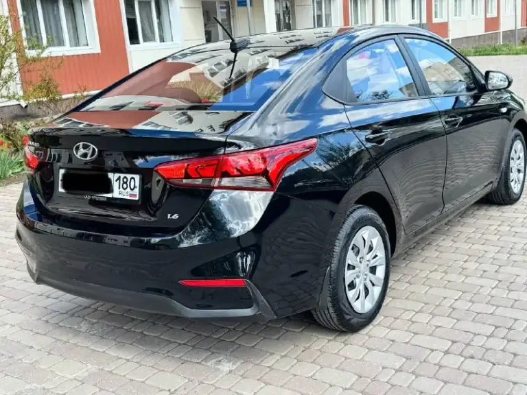 Hyundai solaris 1.6 механика (123 л. С. ), 2019г цена 1 150 000 руб.
Состояние — идеал! Без рыжиков, без сварных порогов, оригинальная краска (проверяется толщиномером).
Пробег 117 000 км. Я одни хозяин.
Комплектация: кондиционер, подогрев сидений и зеркал, камера заднего вида, круиз-контроль, led-фары.
Обслуживание: запчасти только оригинал/ автомобиль только лишний недавно прошел т/во
Двигатель 1.6 – в отличном состоянии.
(Состояние новой).
В машине салон как новый.
Автомобиль всегда находится в гараже зимой летом.
Осмотра). В донецке.
Звоните / пишите в любое время.
Телефон +7 949 537 04 17 - фотография - 8