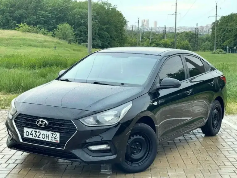 🔥 Hyundai solaris restyling🔥
В шикарном состоянии!
✅Куплен новым в салоне в 2017г
✅Кузов седан
✅Бензиновый (атмосферный)
✅Коробка механика 6 ступка
✅Передний привод
✅Пробег 138.000 тыс. Км
✅Без дтп
🔥Комплектация🔥
✅Сигнализация
✅Лэд в фарах
✅Сигнализация
✅Разъемы под aux usb
✅Разъем 12v
✅Магнитола
✅Тех осмотр пройден, готов к регистрации в мрэо
☑️Есть видео обзор, пишите сброшу

🔥В подарок новому владельцу
Полный бак топлива🔥
✅Донецк. Стоимость1.125.000₽
Тел. +7949-50-800-60
📞 Звоните: +7(949)5080060 - фотография - 2