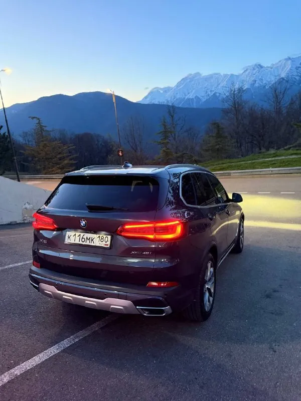В продаже bmw x5 g05 d40i
Год выпуска 2019
Пробег 110 000км.
Бензин.
Состояние безупречное.
Цена 6500000
+79496150394
📲 Tg:.
📞 Звоните: +7(949)6150394 - фотография - 9