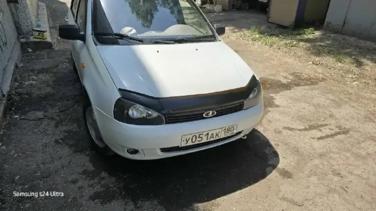 Продам ваз калина 1.6 / 8 клапанная / 82 л. С. 2010 г хэтчбэк. Машинка действительно бодрая. Для города идеальный бюджетный вариант. Я владелец. Автотека зелёная. По документам все прекрасно. Страховка имеется. Авто в отличном состоянии. Все делал для себя. Ходовка перебрана. Лил масло синтетику. Поменял аккумулятор. Имеется газ евро-4 зарегистрирован в птс. 2 комплекта колес на новой корейской резине kumho. Лето на легкосплавах, зима на железках. Имеется порядочная музыка, поставил дополнительные противотуманки. Чехлы из рогожки, подлокотник и эко коврики новые. Гаражное хранение. Территориально г. Донецк, микрорайон донской. Продаю в связи приобретением нового авто. Цена 320 000 руб. Торг у капота. Пишите в личные сообщения либо звоните по телефону +79493713781 (если не дозвонитесь на этом номере макс и телеграмм)
📞 Звоните: +7(949)3713781 - фотография - 4
