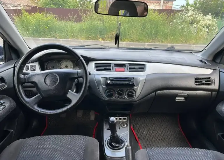 В продаже mitsubishi lancer 9,
2005 Год, 1.6 механика,
Автомобиль в отличном состоянии вложений не требует вообще,
Двигатель, коробка в отличном состоянии,
Пробег 267 тыс. Км
По ходовой части без нареканий, с документами полный порядок,
Г. Мариуполь
Цена 452 000 р
+79494969176
+79490908280
Торг, рассмотрю обмен.
📲 Tg: @iv06071999
📞 Звоните: +7(949)4969176 - фотография - 7