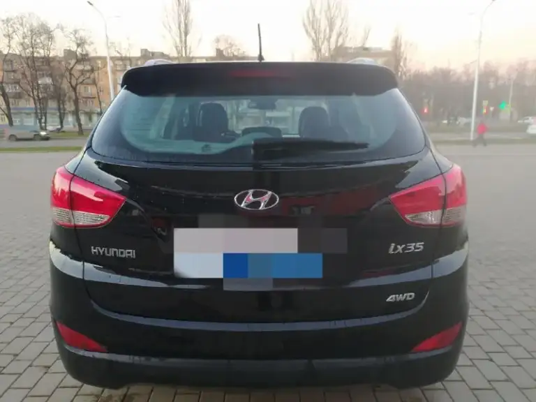 Продаю❗️❗️❗️ hyundai ix 35.чешская сборка! Мотор:2.0 бензин. Год 2012. Пробег159600.акпп. Полный привод. Климат контроль. Подогрев сидений. Мульти руль. Обогрев переднего и заднего стекла. Круиз контроль. Камера заднего вида. Abs. Esp. Датчик дождя. Авто свет. Мотор, коробка в отличном состоянии!в родной краске, небит не крашен!!! Авто полностью обслужено!два ключа. Осмотр донецк ! Цена:1.375000₽. +79493620176.
📞 Звоните: +7(949)3620176 - фотография - 4