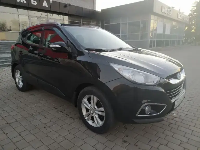 Продаю❗️❗️❗️ hyundai ix 35.чешская сборка! Мотор:2.0 бензин. Год 2012. Пробег159600.акпп. Полный привод. Климат контроль. Подогрев сидений. Мульти руль. Обогрев переднего и заднего стекла. Круиз контроль. Камера заднего вида. Abs. Esp. Датчик дождя. Авто свет. Мотор, коробка в отличном состоянии!в родной краске, небит не крашен!!! Авто полностью обслужено!два ключа. Осмотр донецк ! Цена:1.375000₽. +79493620176.
📞 Звоните: +7(949)3620176 - фотография - 7