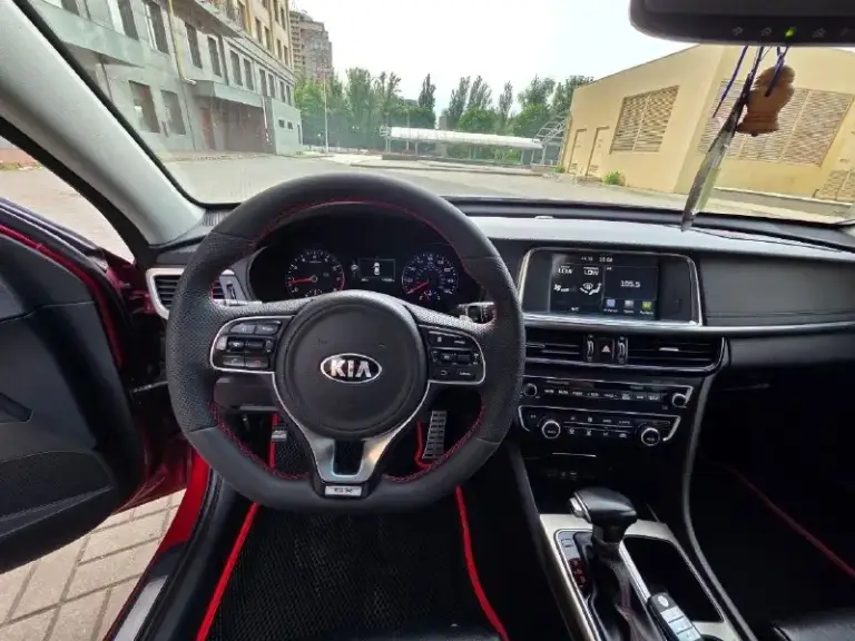 Kia optima
2016Г
116Т миль
2,0T 274л. С. ( в птс 249 как у россиянок, доналог)
5Xxgw4l27gg062070
Комплектация sx- двухзонный климат контроль, круиз контроль, подогрев руля и сидений, двойные стекла, безключевой доступ, кнопка старт/стоп,
Авто в отличном состоянии.
Все работает, без нюансов и вложений.
Мотор без задиров! Была эндоскопия.
1,690Млн руб
+79494404220
📞 🇷🇺 Звоните: +79494404220 - фотография - 9