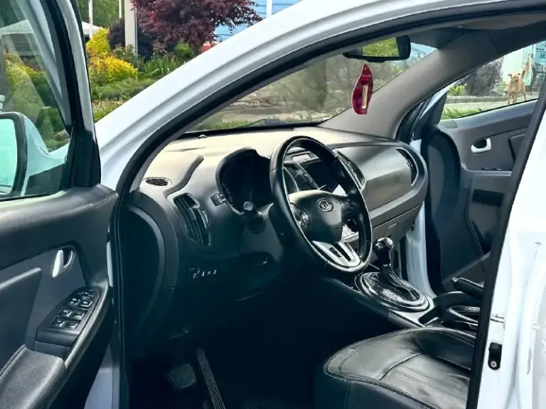 Kia sportage 2012год 4wd
Автомобиль в идеальном состоянии!
Вложений абсолютно не каких не требует,
Полностью обслужена,
Кузов весь в заводском окрасе,
Стекла все родные включая лобовое!
Пробег родной 187тыс, км любые проверки с вашей стороны приветствуется,
Двигатель 2.0 бензин
Коробка автомат самый простой и надежный как говорится!
Комплектация максимальная!
Авто парковка
Панорама
Старт стоп
Авто запуск с ключа
Двухзонный климат контроль
Управление на руле
Андроид система
Carplay
Подогрев сидений всех
Подключаемый полный привод
Складывание зеркал и многое другое!
Также два комплекта резины
С документами полностью порядок
Продажа от собственника
Цена за данный автомобиль
1.325-000₽
Возможно обмен на авто дешевле
Звоните +7949-551-6875
📲 Tg: n_77
📞 Звоните: +7(949)5516875 - фотография - 10