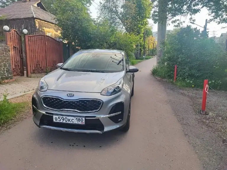 Kia спортедж, 2020 года, двигатель 1.6 турбодизель, пробег 77 991км, авто в родном окрасе, пригнали из кореи, салон кожа в отличном состояние, ухоженная, за машиной следили, без пробега по рф прошла на руский язык. Обслужена, любые проверки на месте приветствуются цена 2.450.000₽ +79498344356 по всем вопросом пишите звоните. Продажа нет не обходимости т. К. Постоянно на позиции. Телеграмм: +7 949 834 4356
📲 Tg: @dj_fiesta853
📞 Звоните: +7(949)8344356 - фотография - 6