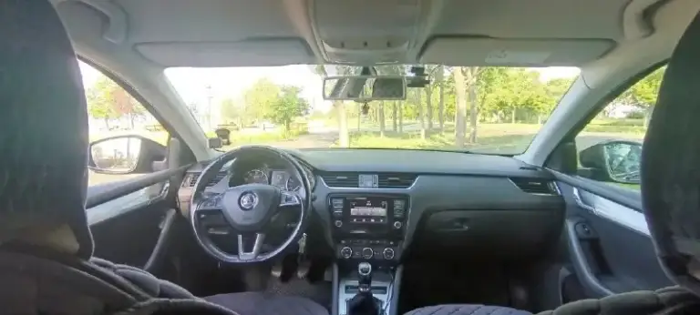 Продам skoda octavia 2014 tsi 1.4 (140л. С. ) 258000км. Цена 1.150.000₽ пред максимальная комплектация, двухзонный климат контроль, мульти-руль, новая резина. Технически обслужен: заменены все расходники и жидкости. Состояние сел и поехал. Тел. +79497058022 г. Мариуполь - фотография - 8