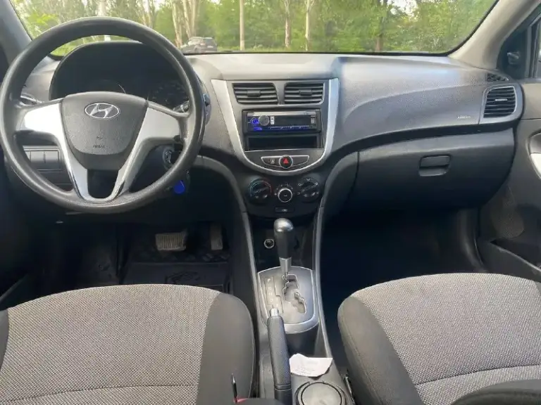 Продам hyundai solaris
1.6 Бензин 2011 года, коробка автомат
Состояние нормальное, ходовая обслужена, мотор работает хорошо пробег 250тыс км
Красивый цвет комплектация:
Сигнализация, стеклоподьемники, гидроусилитель, кондиционер, подушки безопасности,2 ключа
Любое оформление!
Салон в хорошем состоянии
Резина и аккумулятор новые.
Авто обслужен
Мотор работает тихо без посторонних звуков
Стекла все родные,
Автомобиль мягкий, комфортный с небольшим расходом бензина.
Цена 580₽
+7-949-493-67-31 - фотография - 6