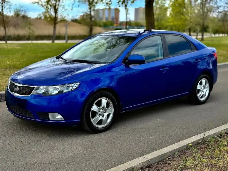 🚙Марка: kia cerato
⚙️Двигатель:1.6
⛽️Вид топлива:бензин
📅Год выпуска:2010
💴Цена:735.000.руб(торг-обмен)
🗺️Пробег:200.000 км
📦:Кпп :механика:6 ступенчатая

Автомобиль в достойном состоянии без вложений по кузову нареканий нету всего лишь два косметических окраса всё остальное в заводском окрасе мотор коробка без нареканий ходовая часть без посторонних звуков недавно проводилась то видео обзор по запросу

Комплектация:
– Кондиционер
– 4 Эсп
– Мультируль
– Эл. Регулировка боковых зеркал
– Подогрев сидений
– Датчик дождя
– Датчик света
– Два ключа

Документальный автомобиль чист готов к любому переоформлению все остальные доп вопросы по ☎️
+7 (949) 500-05-34 Под этим телефоном если telegram max
Город мариуполь - фотография - 3