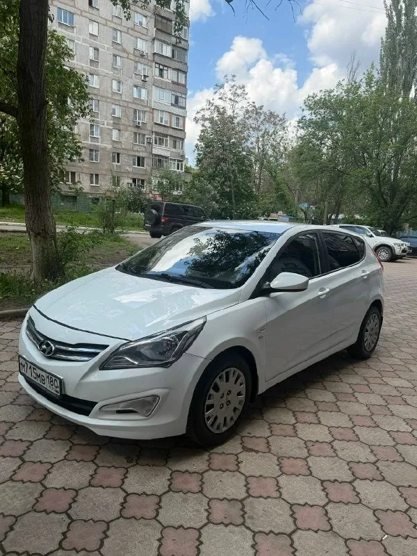 Продаю hyundai solaris 1.6л, автомат 2014г пробег 147000км максимальная комплектация, круиз контроль, также до устанавливал автозапуск с ключа, магнитолу с камерой заднего вида. Проходил на 141100км полное то( с подъемником и эндоскопией), автомобиль в отличном состоянии( фото и видео могу предоставить дополнительно по запросу). Чистая автотека. Движок, коробка работают плавно без нареканий. То делалось каждый 8000км. Также недавно менялись диски и колодки в круг и ставился новый аккумулятор. По окрасам есть косметический окрас левого крыла. Я собственник, все документы на руках, переоформление без проблем. Зимняя резина в подарок практически новая, откатала 1 сезон цена 1 050 000р. Торг. Донецк звоните +79490059977 +79109823540
📞 Звоните: +7(949)0059977 - фотография - 2