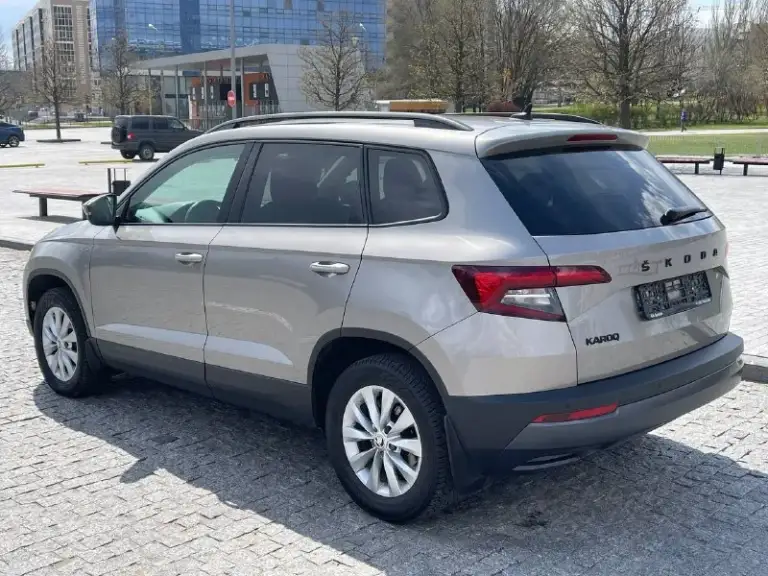+79495236393
Всем доброго времени суток )
Продаю в городе донецке
Skoda karoq 2021 год рейсталинг
1.4 Турбо бензин 150 сил доработанный надёжный
Автомат айсин 8 ступенчатый
Комплектация жирная hockey edition plus
В родном окрасе ! Без дтп !
Даже бампера не крашенные !
Стекла все родные включая и лобовое !
Автомобиль весь в оригинале !
Каждая единица кузова в родной краске !
По птс 1 хозяин с момента покупки из автосалона
Регулярное обслуживание у официального дилера
Состояние 10 из 10 ! Любые проверки!
Машина без малейшего вложения!
Кузов в первозданном виде
Была очень бережная эксплуатация
Гаражное хранение!
Цена 2 550 000 руб торг
Возможна продажа в кредит !
Помогу оформить автокредит
Также можно и за наличные )
Полное переоформление в мрэо
Звоните +79495236393 моб
+79498281394 Телеграм - фотография - 3