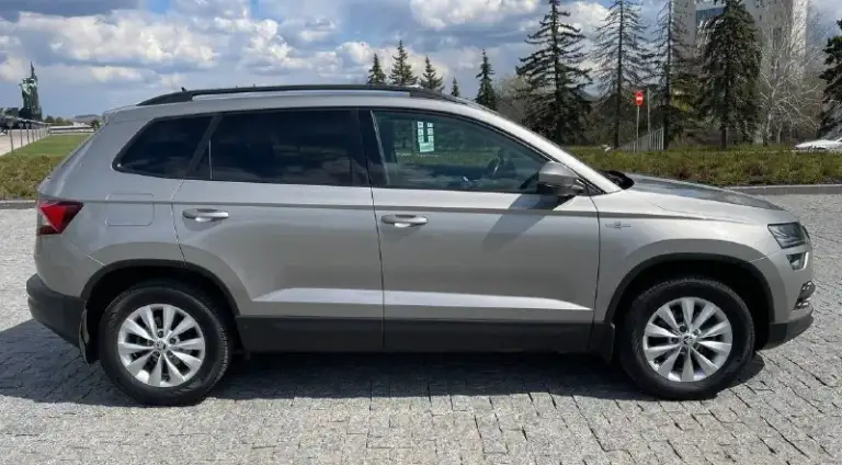 +79495236393
Всем доброго времени суток )
Продаю в городе донецке
Skoda karoq 2021 год рейсталинг
1.4 Турбо бензин 150 сил доработанный надёжный
Автомат айсин 8 ступенчатый
Комплектация жирная hockey edition plus
В родном окрасе ! Без дтп !
Даже бампера не крашенные !
Стекла все родные включая и лобовое !
Автомобиль весь в оригинале !
Каждая единица кузова в родной краске !
По птс 1 хозяин с момента покупки из автосалона
Регулярное обслуживание у официального дилера
Состояние 10 из 10 ! Любые проверки!
Машина без малейшего вложения!
Кузов в первозданном виде
Была очень бережная эксплуатация
Гаражное хранение!
Цена 2 550 000 руб торг
Возможна продажа в кредит !
Помогу оформить автокредит
Также можно и за наличные )
Полное переоформление в мрэо
Звоните +79495236393 моб
+79498281394 Телеграм - фотография - 5