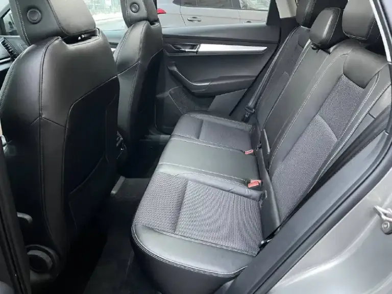 +79495236393
Всем доброго времени суток )
Продаю в городе донецке
Skoda karoq 2021 год рейсталинг
1.4 Турбо бензин 150 сил доработанный надёжный
Автомат айсин 8 ступенчатый
Комплектация жирная hockey edition plus
В родном окрасе ! Без дтп !
Даже бампера не крашенные !
Стекла все родные включая и лобовое !
Автомобиль весь в оригинале !
Каждая единица кузова в родной краске !
По птс 1 хозяин с момента покупки из автосалона
Регулярное обслуживание у официального дилера
Состояние 10 из 10 ! Любые проверки!
Машина без малейшего вложения!
Кузов в первозданном виде
Была очень бережная эксплуатация
Гаражное хранение!
Цена 2 550 000 руб торг
Возможна продажа в кредит !
Помогу оформить автокредит
Также можно и за наличные )
Полное переоформление в мрэо
Звоните +79495236393 моб
+79498281394 Телеграм - фотография - 7