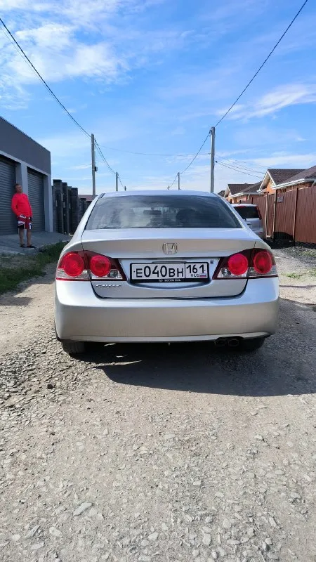 Продаю civic 2008 г. Акпп в максимальной комплектации executive (круиз, климат, лепестки, туманки, складывающиеся зеркала, велюровый салон, at)
Автомобиль в достойном состоянии, полностью обслужен и без каких либо вложений.
Двигатель коробка работают в штатном режиме, двигатель масло не ест, коробка не пинает, салон сохранился так же в отличном состоянии.
Во владении 4 года, за этот период всё что нужно обслуживалась должным образом, на данный момент абсолютно никаких вложений не требует, всё обслужено!
С адекватными людьми торг будет ✅
630.000 Тыс. Руб.
+79895329511 - фотография - 9