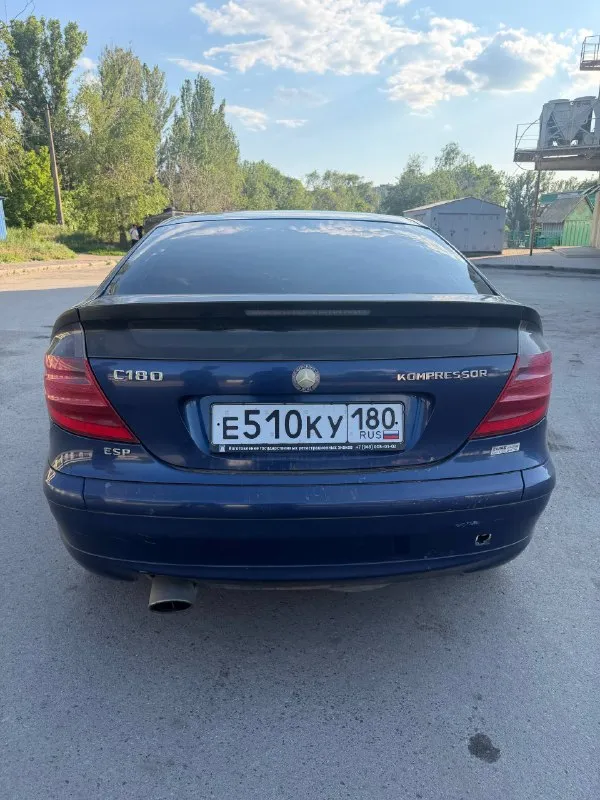 💥 Продам mercedes c180 kompressor 1.8 💥
📅 Год выпуска: 2002
⚙️ Коробка передач: механика, 6-ступенчатая
Автомобиль в хорошем техническом состоянии. Двигатель работает ровно, коробка без нареканий. Комфортный и надёжный немецкий седан на каждый день.
Из недостатков:
• Есть некоторые моменты по лкп;
• Требуется замена вентилятора охлаждения;
• Необходимо заменить патрубок радиатора.
Салон для своих лет в хорошем состоянии. Документы в порядке. Машина не новая, поэтому присутствуют естественные следы эксплуатации.
💰 Цена: 380 000 ₽
Торг у капота.
🔄 Обмен интересует.
📞 По всем вопросам пишите или звоните:
+7 949 585-60-29
Telegram на этот же номер.
📍 Осмотр: червоногвардейский район, макеевка.
📲 Tg: @eldar_ma
📞 Звоните: +7(949)5856029 - фотография - 4