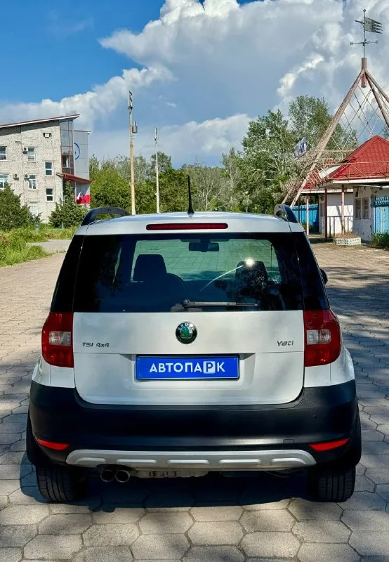 🇨🇿 Škoda yeti

💰Цена: 950 000р
🏢Город: мариуполь
📅Год выпуска: 2012
🧾Пробег: 211 482км.
⚙️Двигатель: 1.8 т
⛽Топливо: бензин
⚙️Кпп: автомат 4x4

📞 Телефон:

+7-949-551-91-52
+7-949-727-41-51
+7-989-263-55-56

💾 Описание:

Yeti — компактный, при. .. M. Org/img/emoji/40/e29c85.png')">✅ полный привод 4x4
✅ Мокрая dsg dq250
✅ Отличное состояние
Как внешне, так и технически

✅ Отличная комплектация:
Двух зонный климат-контроль, кожаный мультируль, подогрев передних сидений, электро-зеркала с подогревом, все электро стёкла, abs, airbag, гидроусилитель руля, бортовой компьютер, регулировка сидений водителя и пассажира по высоте, оригинальные литые диски на новой летней резине.

Улица шевченко 2️⃣6️⃣9️⃣

➕Автомобиль с пройденным техническим осмотром и готов к переоформлению.

🏦 Возможна продажа в кредит по двум документам. - фотография - 4