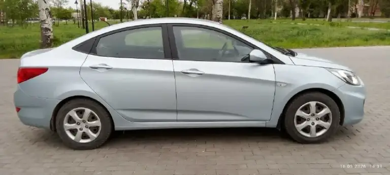 Автомобиль: hyundai accent год выпуска: 2012 пробег: 34000 км. Объём: 1.4 мт бензин цена: 925 тыс. ₽ телефон: +79493819404 двигатель цепной, экономичный. Кпп механика, подвеска работает на 5+ комплектация: - гур - абс - эсп передние - кондиционер - регулировка фар - бортовой компьютер - подогрев заднего стекла автомобиль в донецке.
📞 Звоните: +7(949)3819404 - фотография - 3