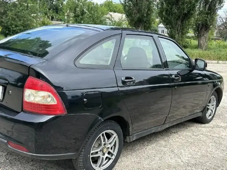 🚘 Продам автомобиль ваз приора 21703

▶️ Год выпуска: 2009 г. В.
▶️ Объём двигателя: 1.6 л, 126 мотор 16 клапанный поршня с выборкой.

ℹ️ описание:
Автомобиль в очень хорошем состоянии. Двигатель и ходовая после ремонта, кпп на отлично.
Чистый и ухоженный салон!
Совершенно новая летняя резина, хорошие красивые диски.

✔️ Комплектация норма:
- Есп 2 шт
- Гур
- Подогревы зеркал
- Регулировка зеркал

❗️ Автомобиль в дтп не участвовал, все остекление родное!

📸 Предоставляю видео обзор автомобиля по требованию!

🏛 Юридически автомобиль чист, никаких штрафов и запретов!

💰 Цена: 300.000 рублей, торг уместен!

🏢 Осмотр: г. Амвросиевка.
По договору могу приехать к вам.

☎️ Телефоны для связи:
+79493391770
+79490789890

Все соц сети 👆 привязаны к номерам телефона! - фотография - 5