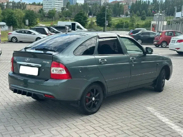 Продам ваз priora 2008 года ✅ я хозяин автомобиля ✅авто в очень хорошем состоянии, ✅дно, пороги, стаканы, лонжероны, все целое, внешне выглядит так как на фото, ✅по технике все чётко, двигатель работает отлично, не дымит не троит, масло не ест, едет бодро. ✅по электрике все работает, эур, 2 эсп, сигнализация, центральный замок, хорошая музыка, салон приятный ухоженный! ✅по документам все чисто, штрафов запретов нет, на учет встанет без проблем! ✅комплект зимней резины! ✅цена 370 тыс. ✅вопросы по телефону +79494034199 осмотр донецк/макеевка
📞 Звоните: +7(949)4034199 - фотография - 4