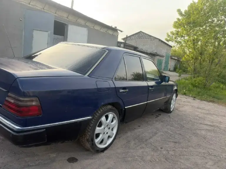Прода mercedes е200 w124 1992г карбюратор солекс цена120к документы в порядке( любое переоформление) по машине нужно заменить (подвесное, колодки тормозные задние, переварить выхлопную трубу)(колодки, и подвесное отдам новые) донецк +79498066915
📞 Звоните: +7(949)8066915 - фотография - 4
