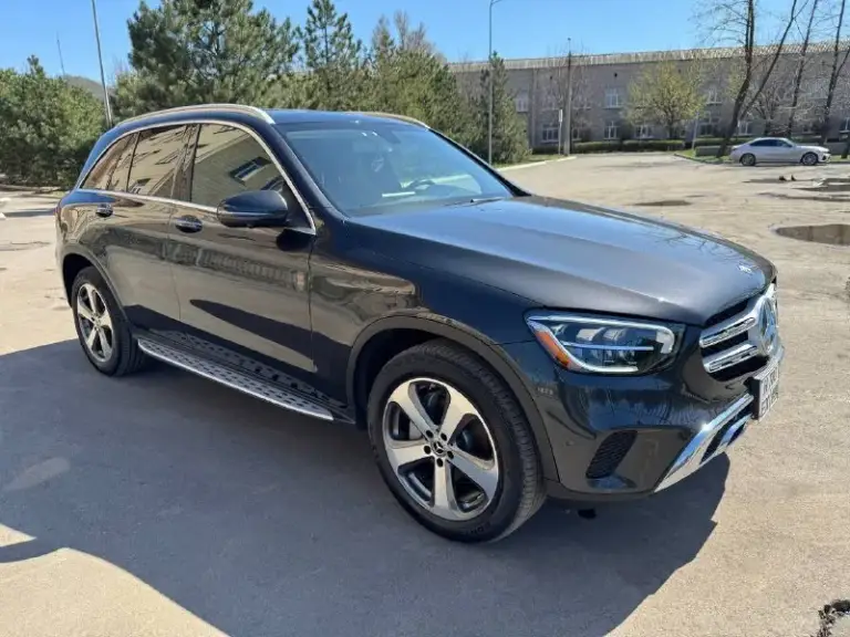 Продам mercedes glc 300 4matic (x253) 2020 года
Пробег 75 000 км.
Автомобиль без дтп, без окрасов. Ничего не крутилось и не менялось.
Полный привод, русский язык, хорошая комплектация (камеры 360, burmester, адаптивный круиз-контроль и т. Д. )
Выполнено то на пробеге 75т. Км замена свечей зажигания, масло в двигателе раздатке и коробке передач, все фильтра. Машина не требует вложений.
Вин код по запросу.
Цена 4,5🍋
Все вопросы по телефону:
+79493246399
(Если не на связи, звоните в телеграмм)

📞 Звоните: +7(949)3246399 - фотография - 4